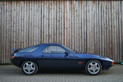 Porsche 928 (1982)