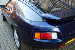 Porsche 928 (1982)