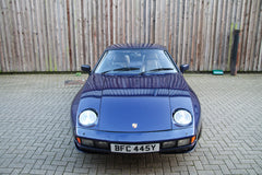 Porsche 928 (1982)