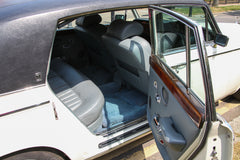 Rolls Royce Silver Wraith 2