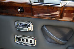 Rolls Royce Silver Wraith 2