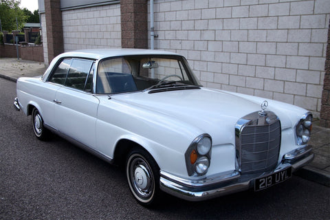 Mercedes  220 Coupe