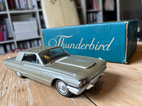 Ford Thunderbird Radio  by PHILCO ( 1964 )