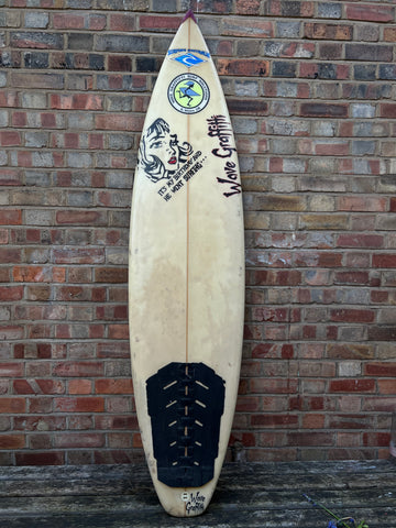 Wave Graffiti  Vintage Surfboard 6'6"