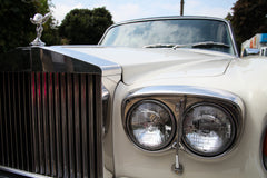 Rolls Royce Silver Wraith 2